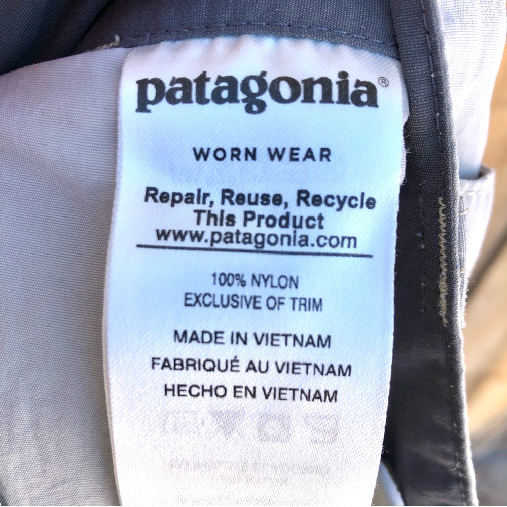 Patagonia Mens Tan Shorts Sz Large - Picture 5 of 5